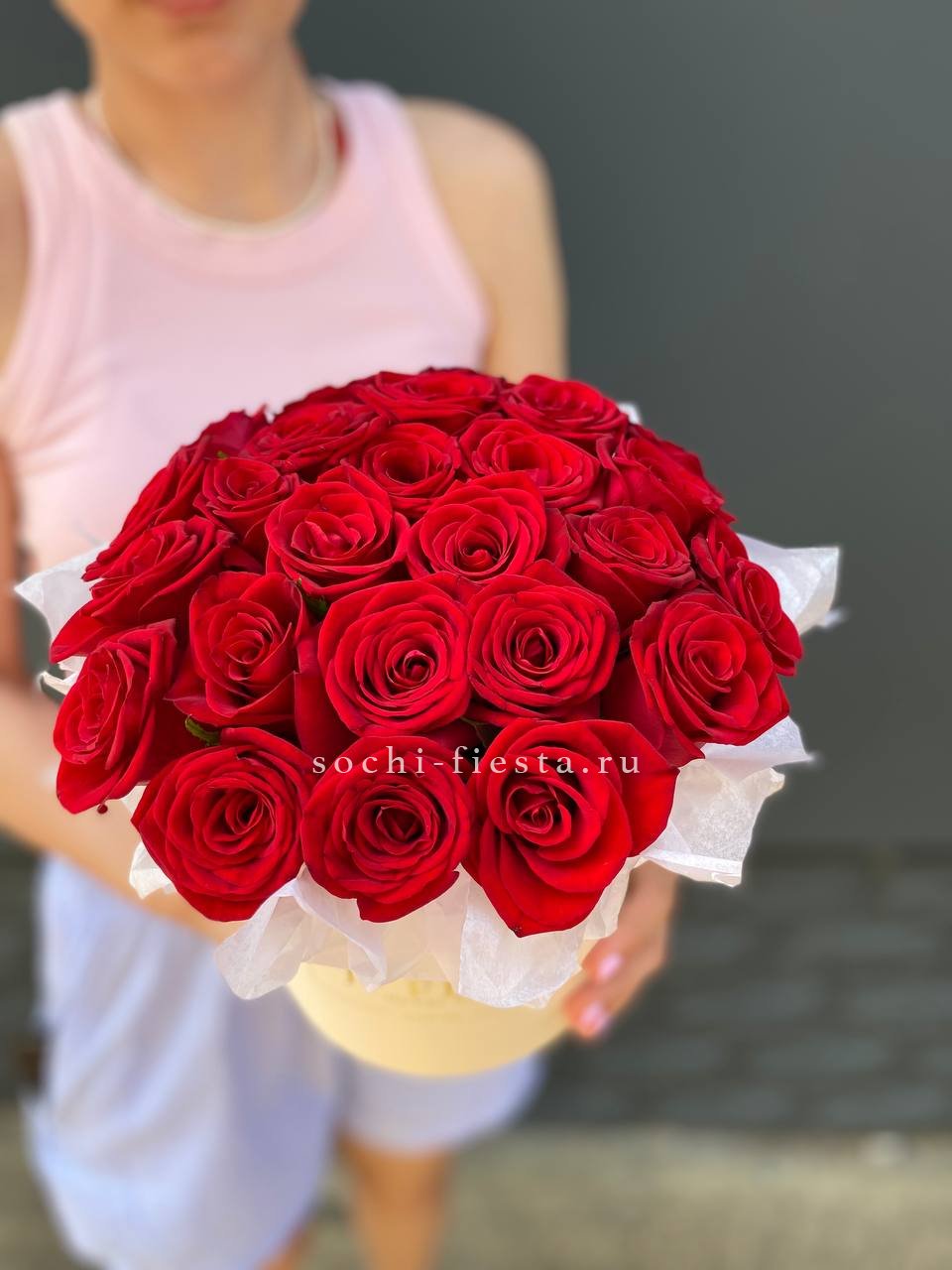 свадебная коробка XL с пионами для церемонии в Рыбинске