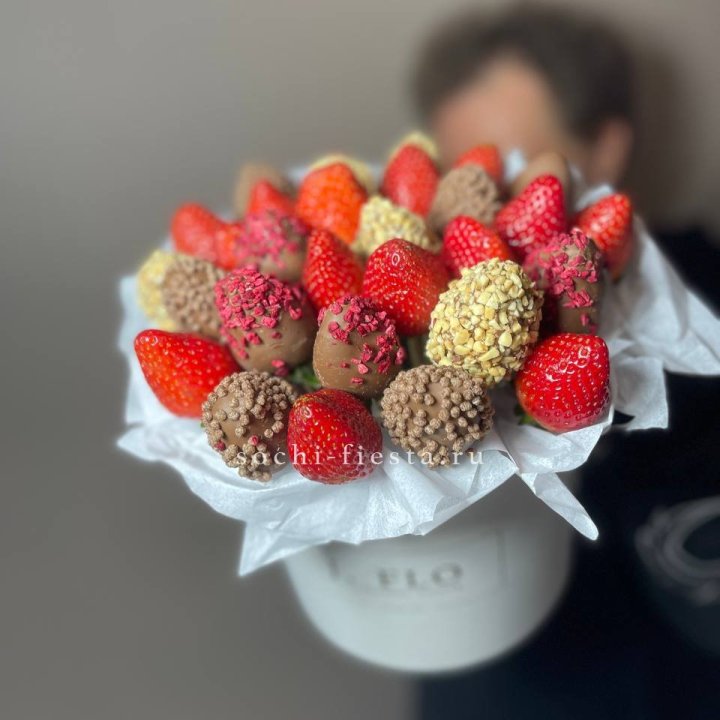 Клубника в боксе 30 ягод в Рыбинске