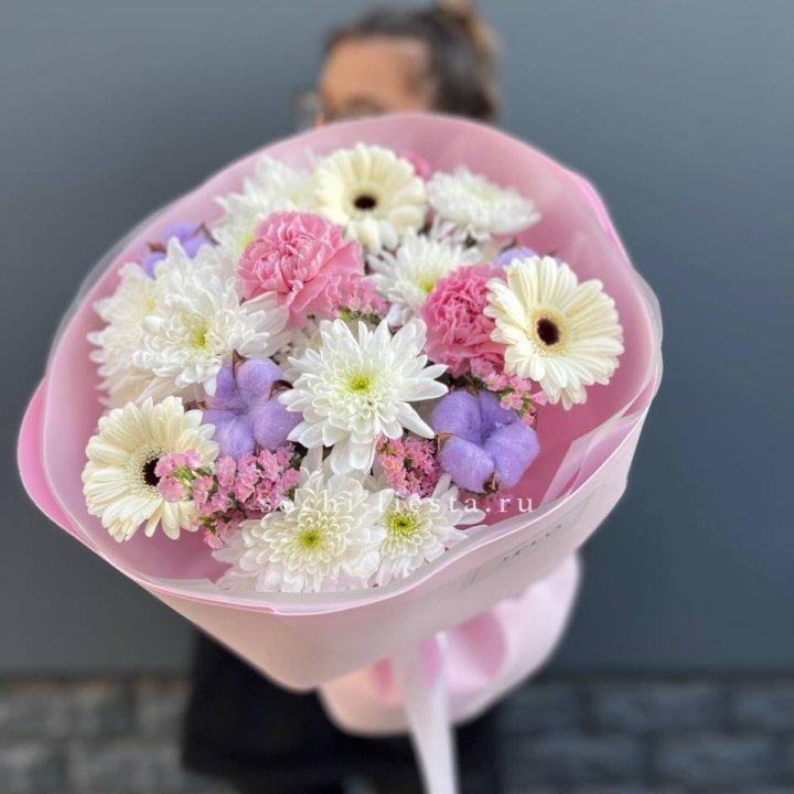 Букет цветов "Пинк спринг" в Рыбинске