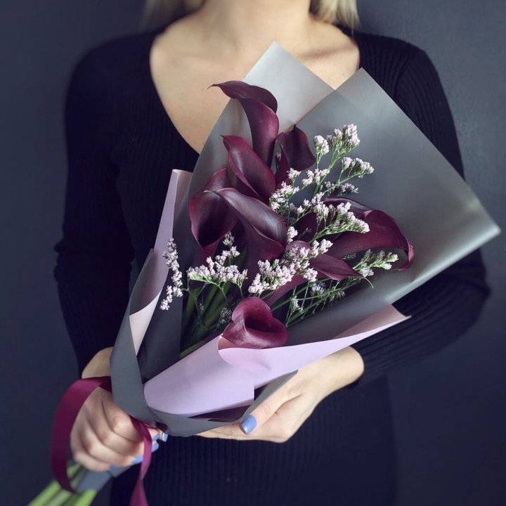 Букет фиолетовых калл в Рыбинске