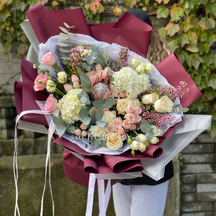 Авторский букет с протеей №1 в Рыбинске