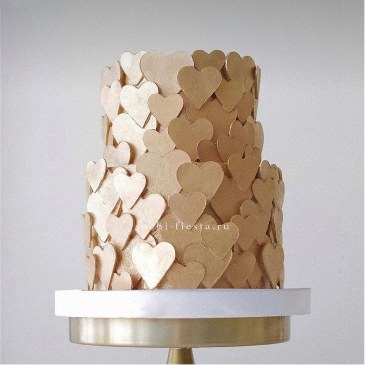 Торт "Hearts" gold в Рыбинске
