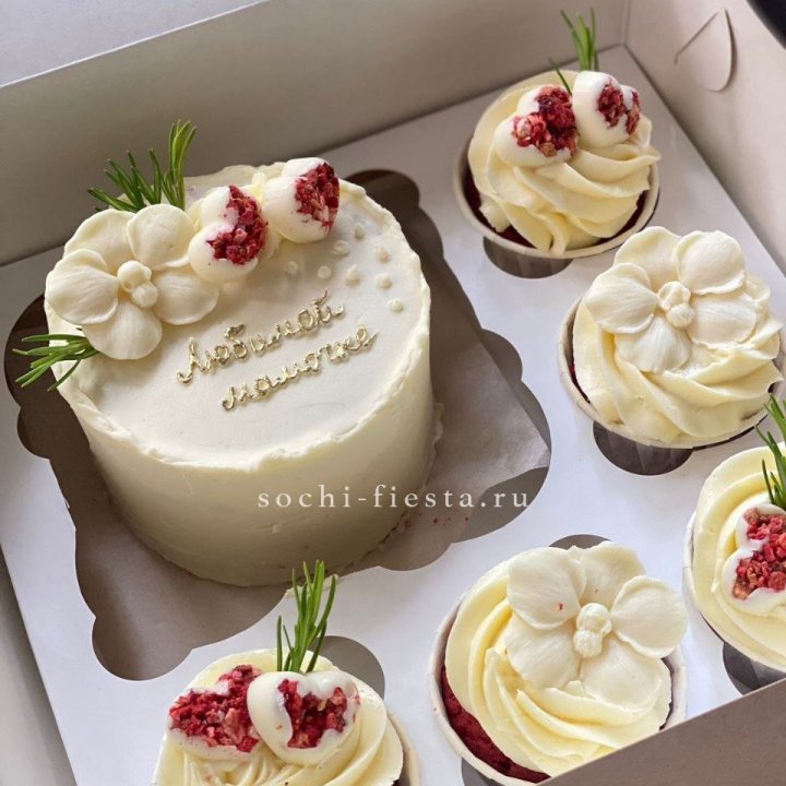 Капкейки и бенто-торт "Мамочке" в Рыбинске