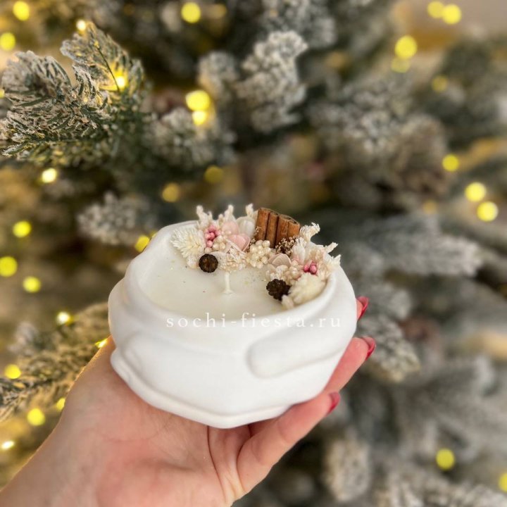 Свеча ароматическая в гипсе Руки с корицей в Рыбинске