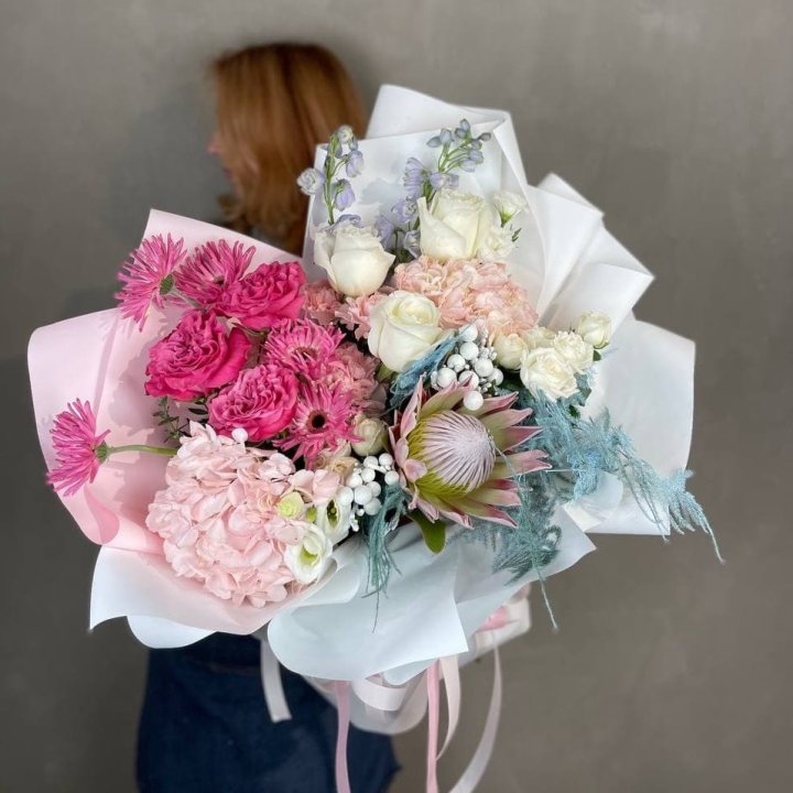 Дизайнерский букет "Фантастик" в Рыбинске