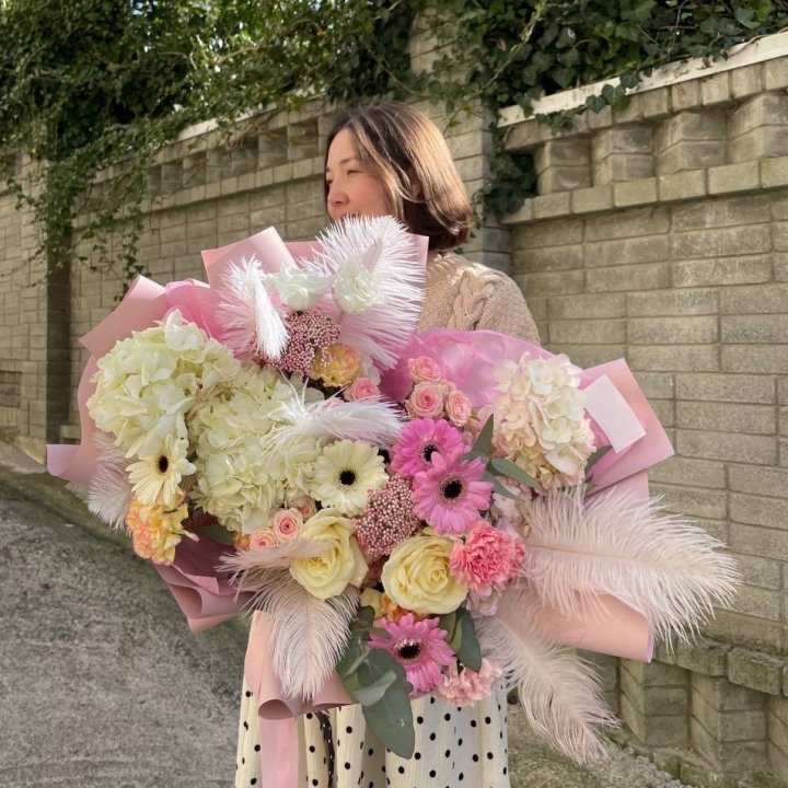 Дизайнерский букет "Валенсия" в Рыбинске