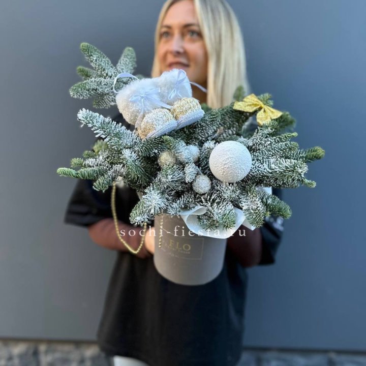 Новогодний бокс "Ботс голд" в Рыбинске