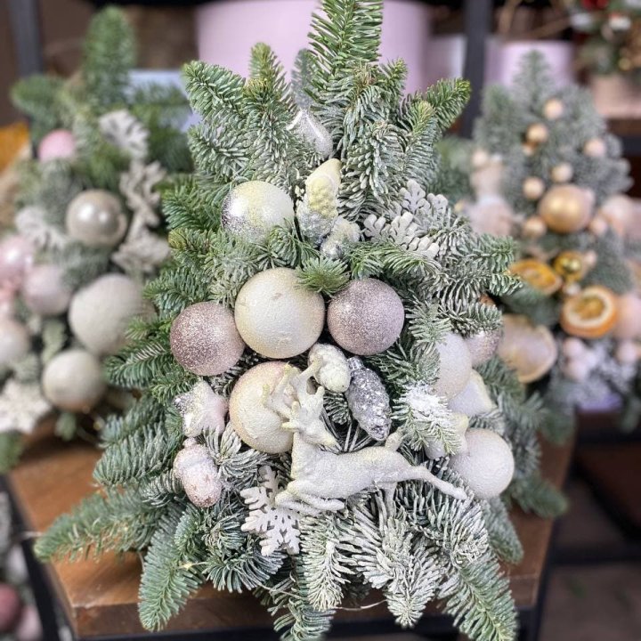 Ёлочка "Хепи крисмас" в Рыбинске