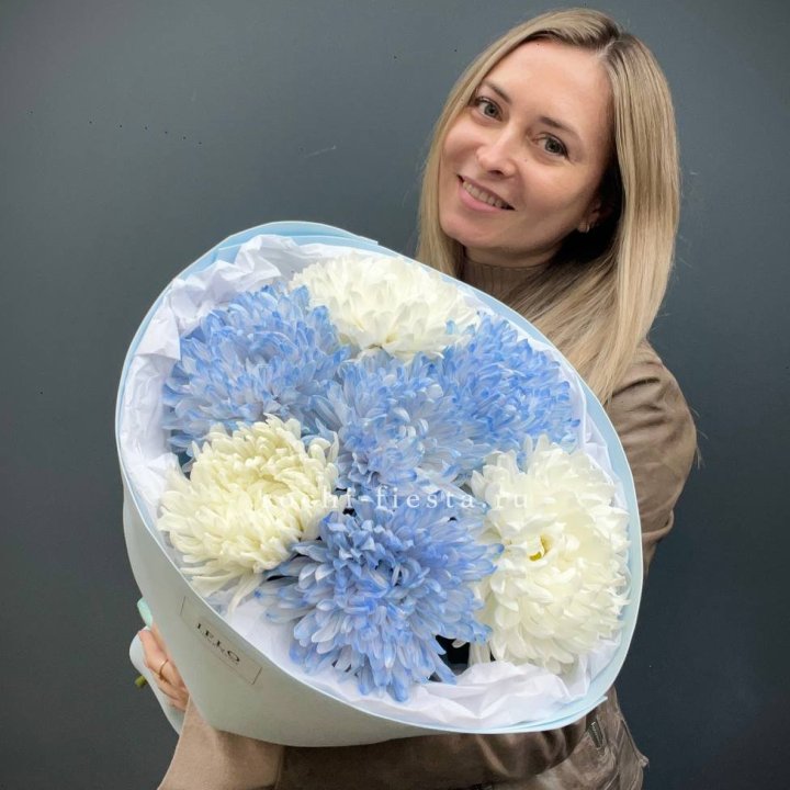 Букет из 7 хризантем  в Рыбинске