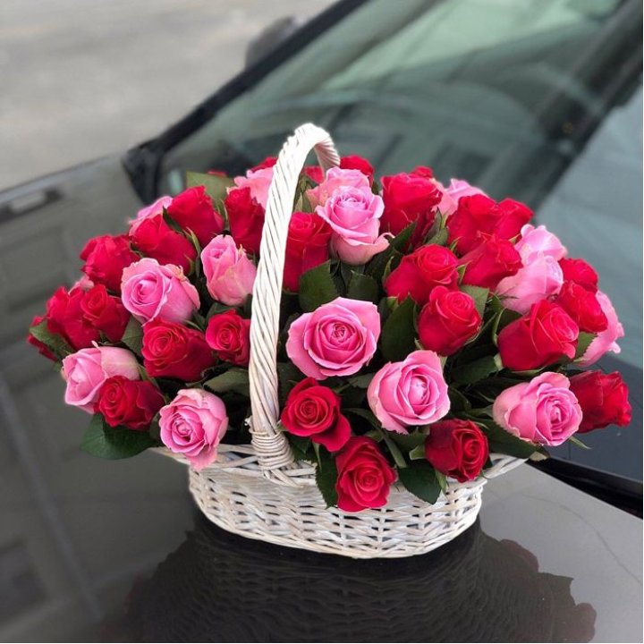 Корзина с розами  в Рыбинске