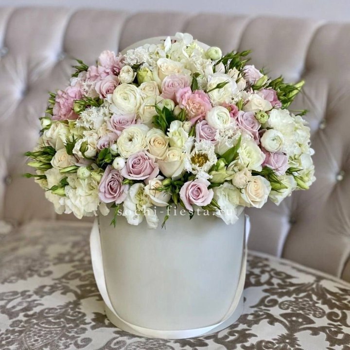 Цветочный бокс "Ловинг" в Рыбинске