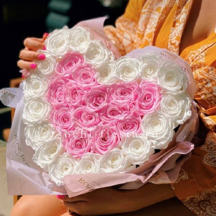 Бокс сердце с розами №2 в Рыбинске