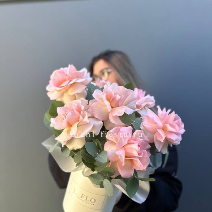 Французские роз в боксе в Рыбинске