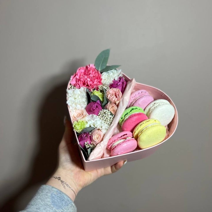 Дуо цветы и макаронсы в Рыбинске