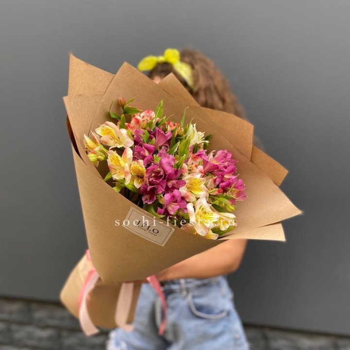 Альстромерии в крафте в Рыбинске