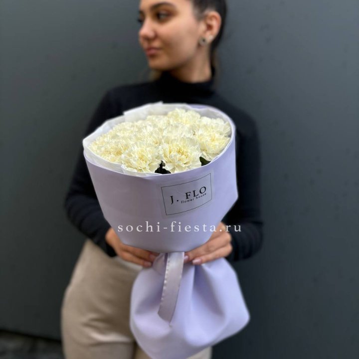 Букет белых диантусов в Рыбинске