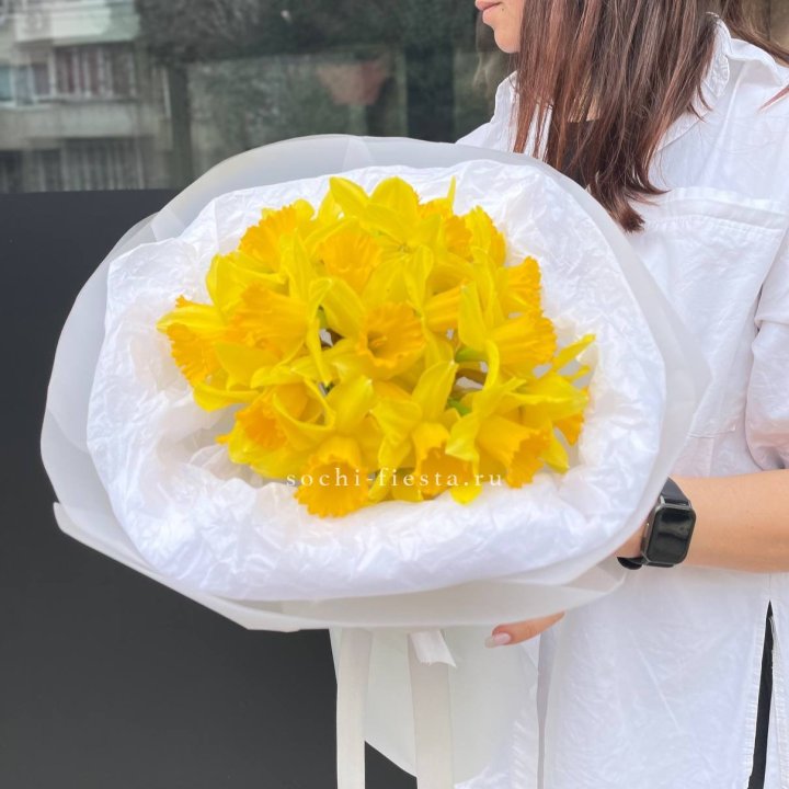 Нарциссы 25 шт в Рыбинске