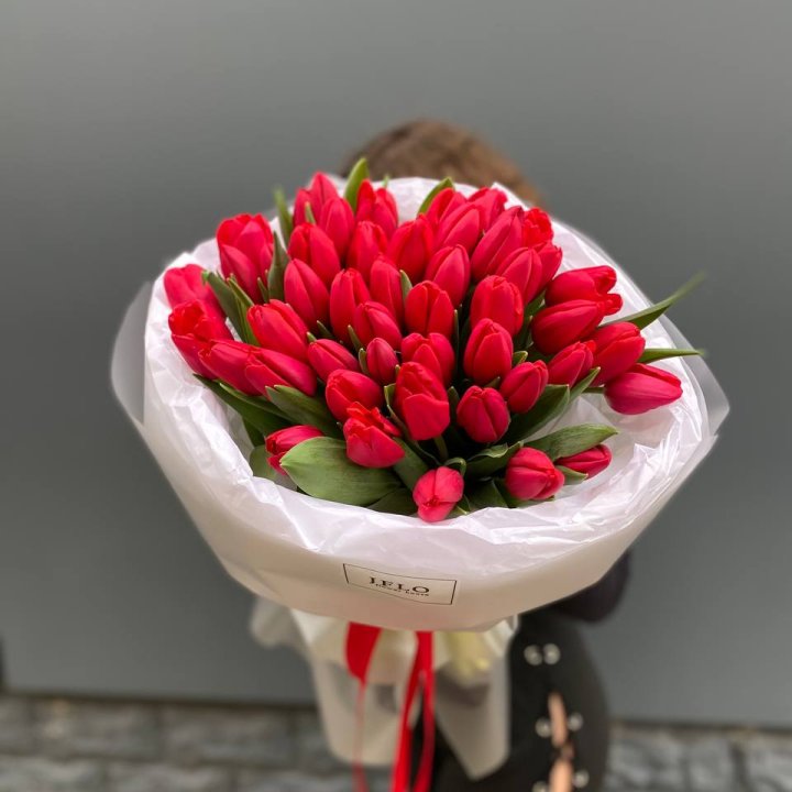 51 тюльпан "Любовь" в Рыбинске