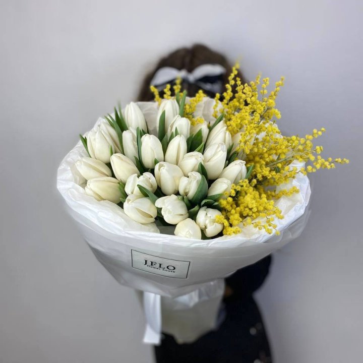 Дуо тюльпан и мимоза в Рыбинске