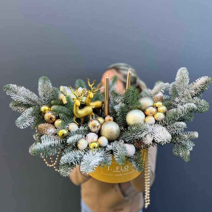 Композиция "Мери крисмас голд" в Рыбинске