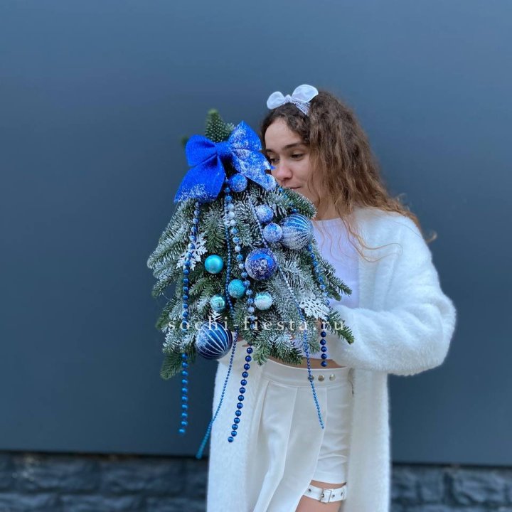 Новогодняя елочка "Блю" в Рыбинске