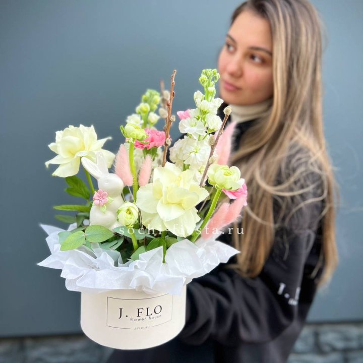 Цветочный бокс "Пасхальная композиция" в Рыбинске