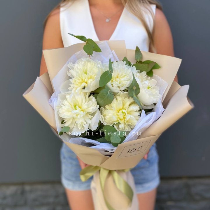  Букет белых пионов в Рыбинске
