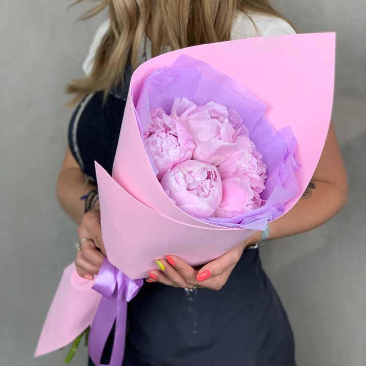 Букет пионов "Файв" в Рыбинске