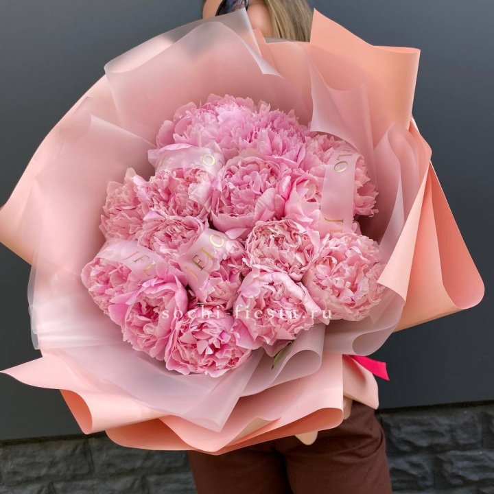 15 пионов "Монинг" в Рыбинске