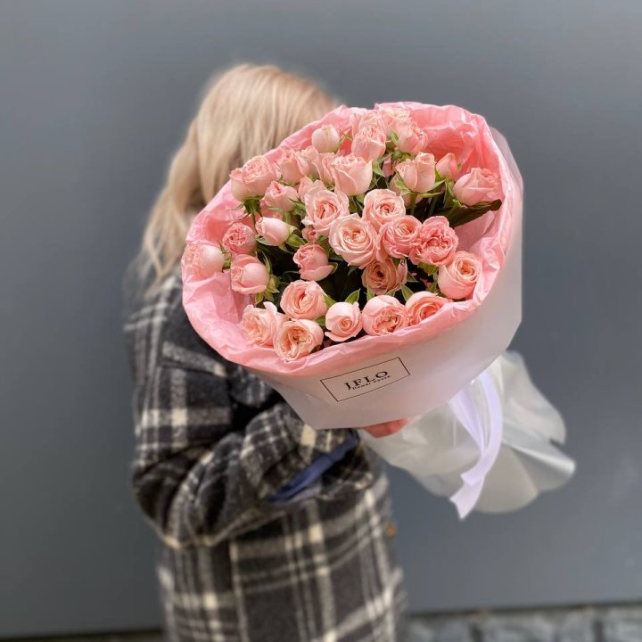 11 роз бомбастик в Рыбинске