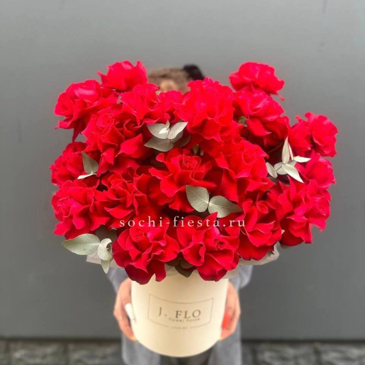 35 Французских роз в боксе в Рыбинске