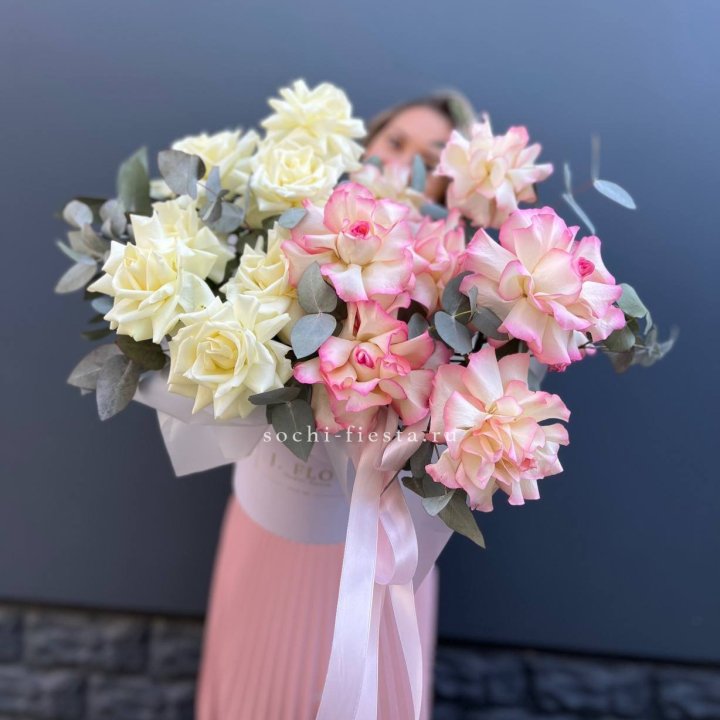 15 Французских роз в боксе в Рыбинске