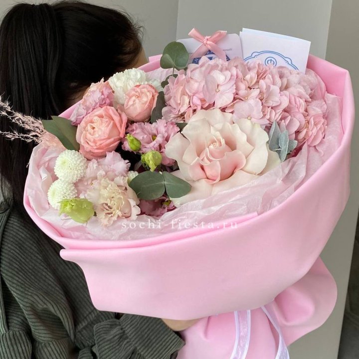 Авторский букет "Пинки" в Рыбинске