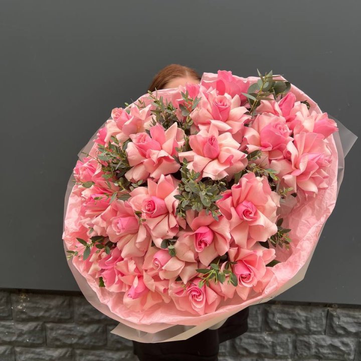  25 розовых французских роз в Рыбинске