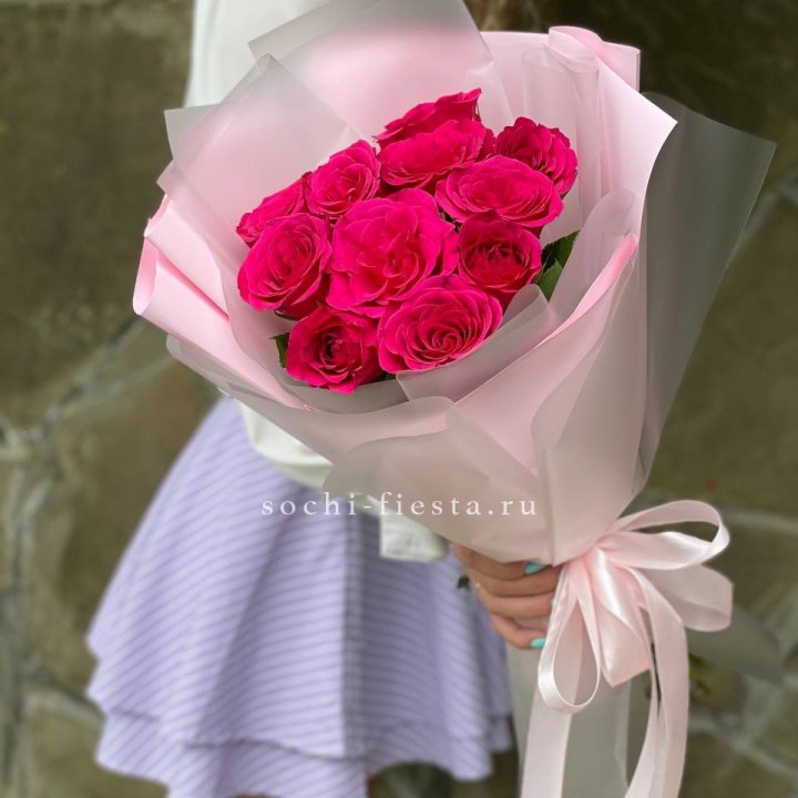 Букет алых роз в Рыбинске