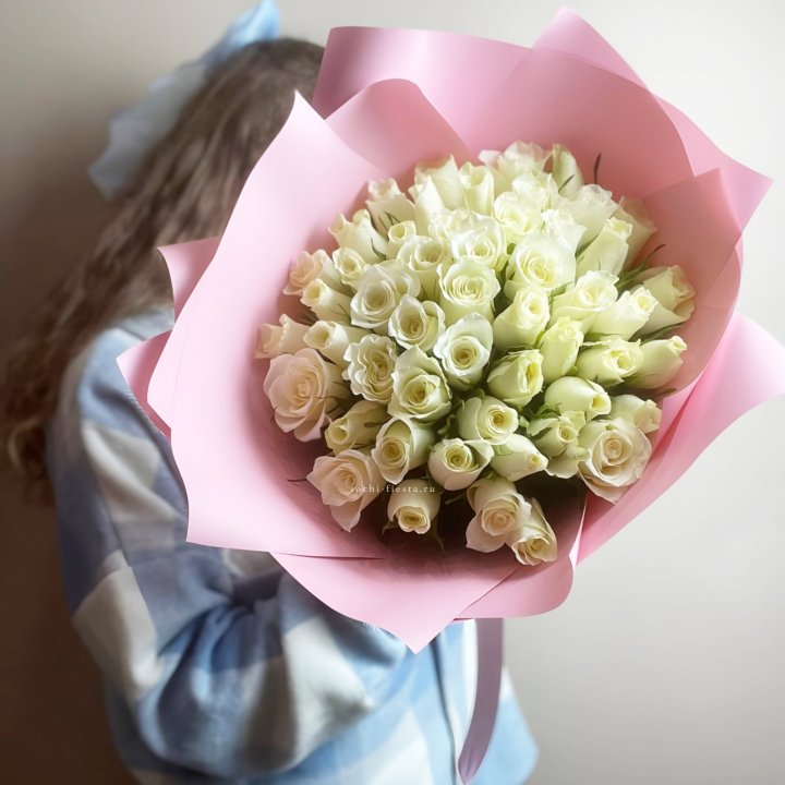 Букет из 51 белой розы (Кения) в Рыбинске