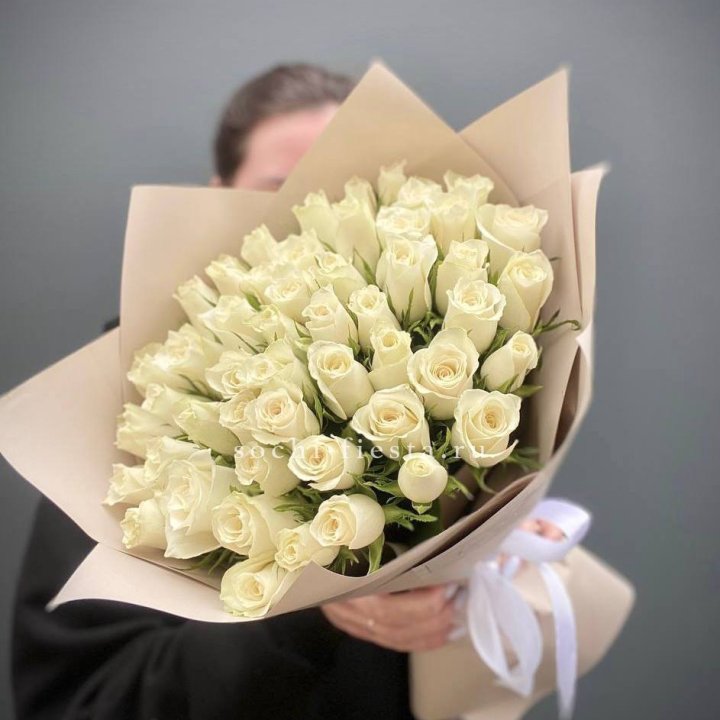 51 белая кенийская роза  в Рыбинске