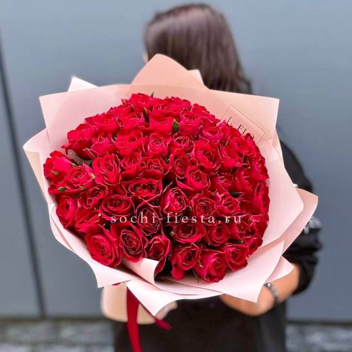 55 кенийских роз в Рыбинске