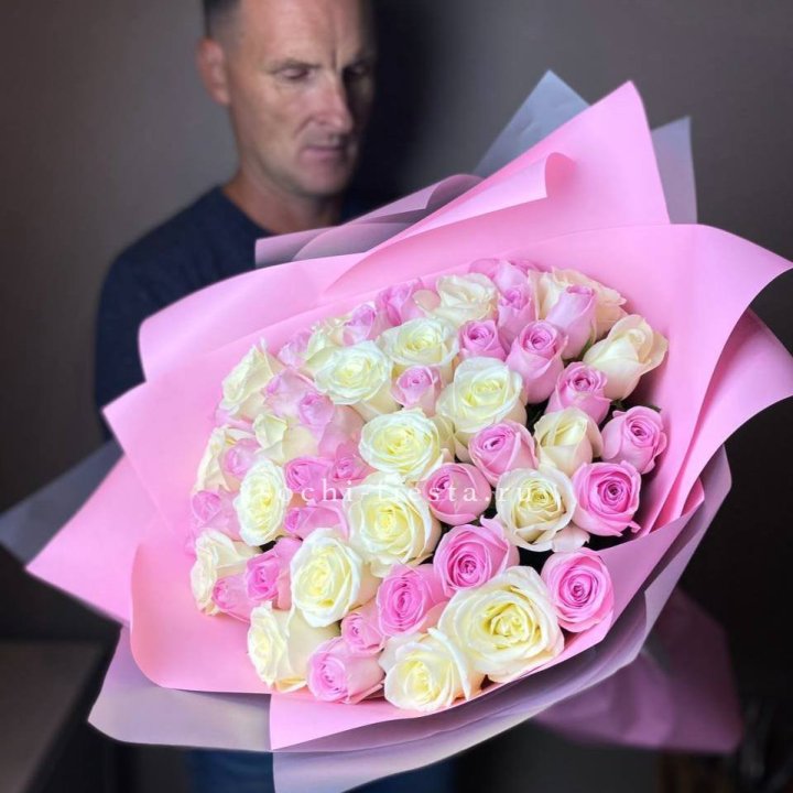 51 белых и розовых роз в Рыбинске