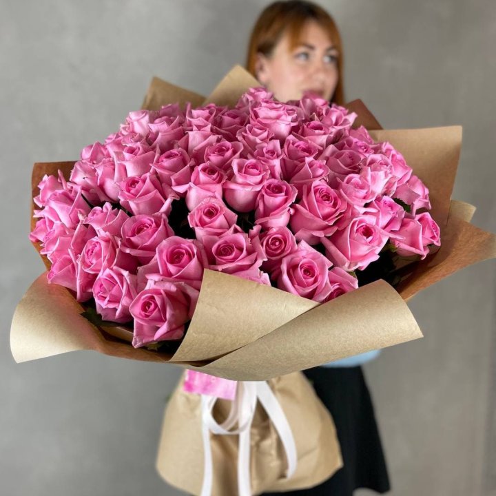 101 розовая роза в Рыбинске