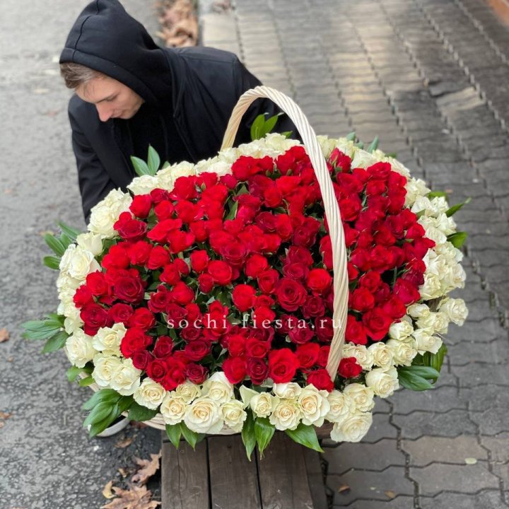 201  роза в корзине   в Рыбинске