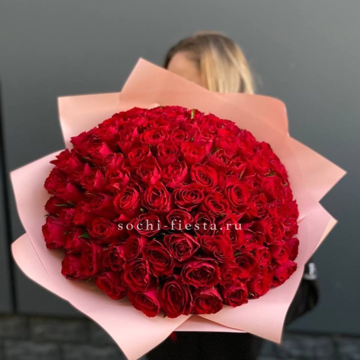 101 роза мадам ред в Рыбинске
