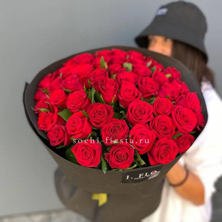 51 роза "Блек" в Рыбинске