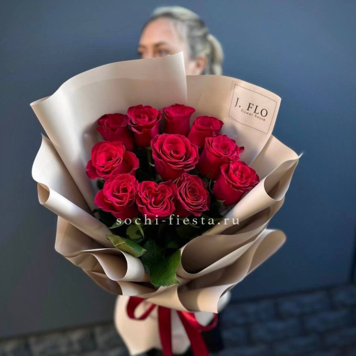 Букет красных роз "Наоми" в Рыбинске