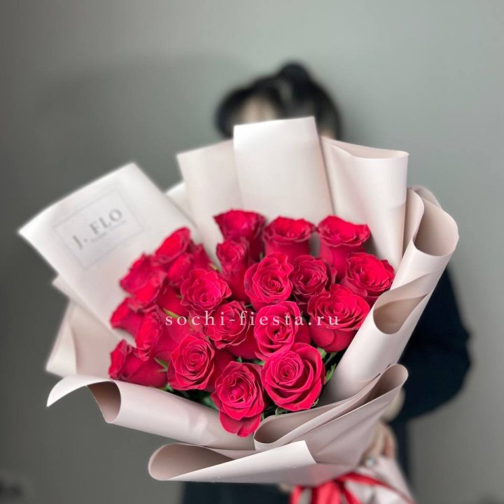 21 красная роза  в Рыбинске