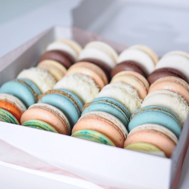 Коробка макаронс 25 шт. в Рыбинске