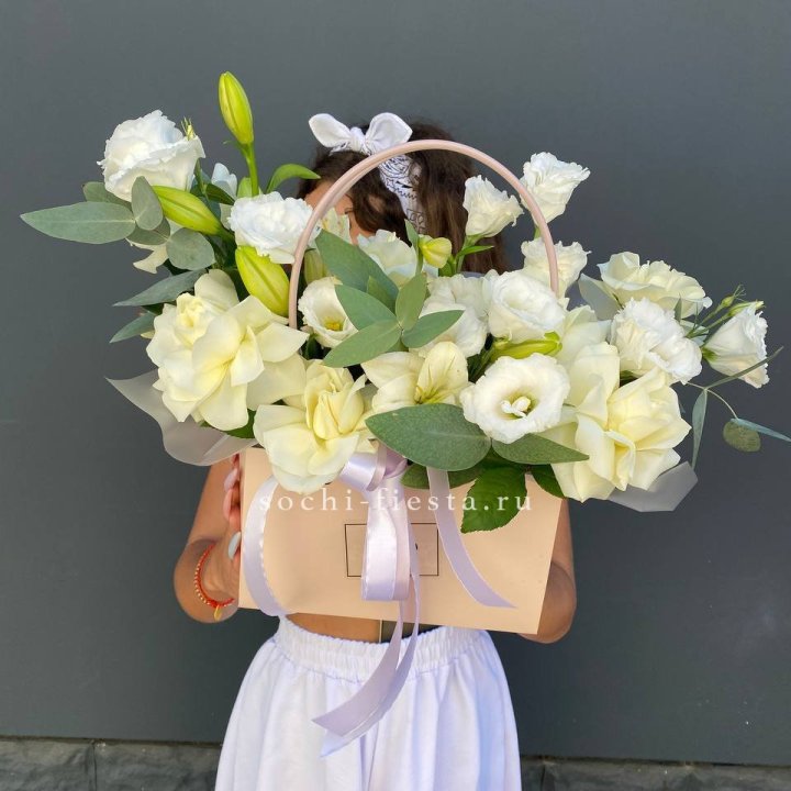 Сумочка цветов "Матина" в Рыбинске