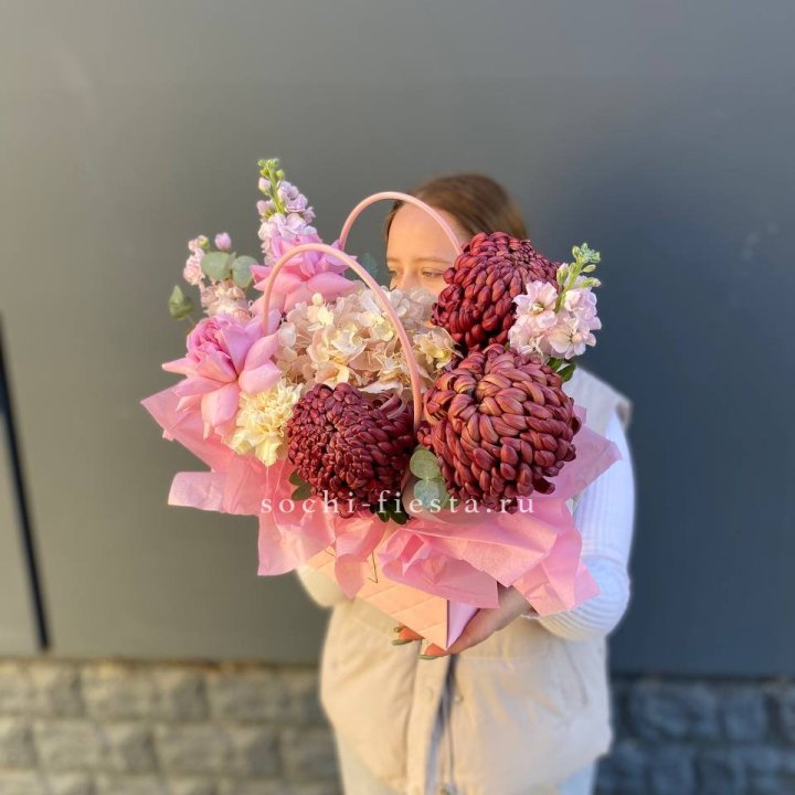 Сумочка нежная с бигуди в Рыбинске