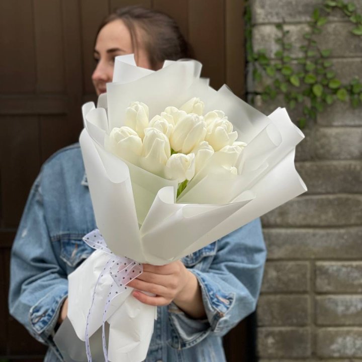 Букет белоснежных тюльпанов в Рыбинске